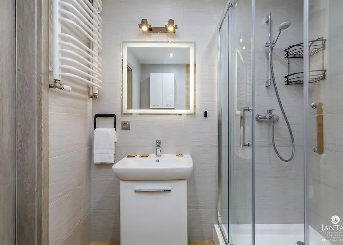 Port Towarowa 17 Z Garażem By Jantar Apartament Kołobrzeg