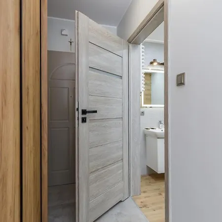 Port Towarowa 17 Z Garazem By Jantar Apartment *