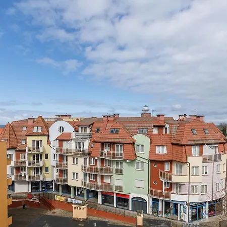 Port Towarowa 17 Z Garazem By Jantar Apartment